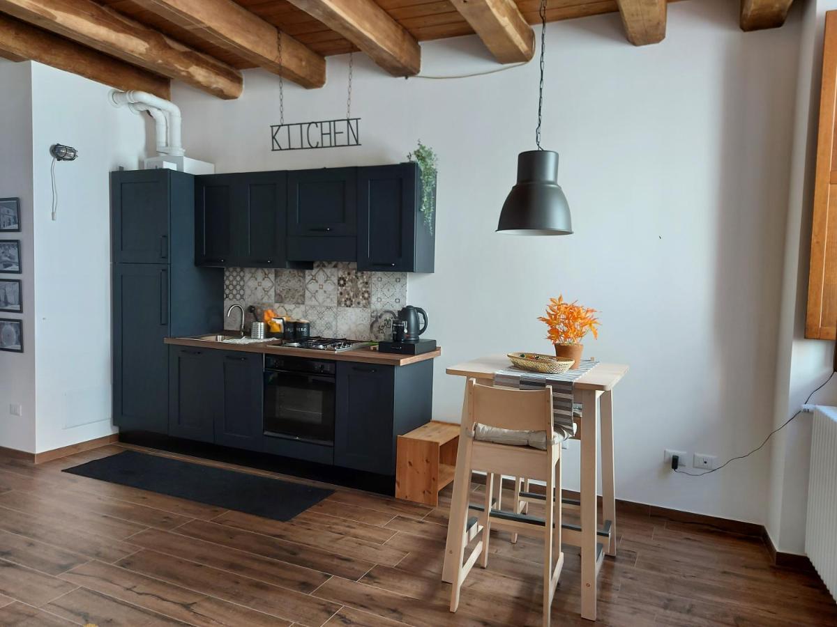 Il Caddi - Caratteristico Monolocale In Pieno Centro Storico Apartment L'Aquila Luaran gambar